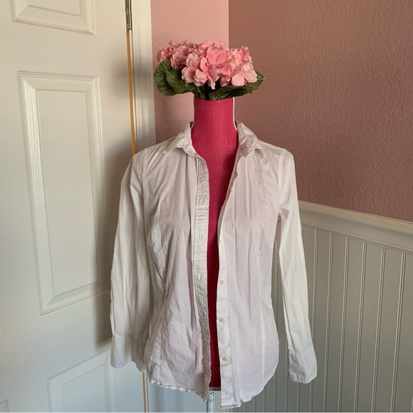 J Crew Tailored White Button Down Women’s Curvy Shirt size 6 - Picture 1 of 5